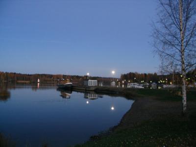 Tunnelmaa satamassa